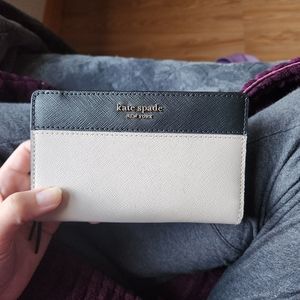 Kate Spade leather bifold wallet coin purse